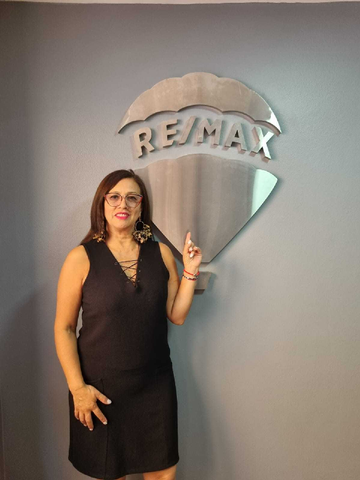 Ingrid Ortiz Bienes Raices Agente Asociada Remax