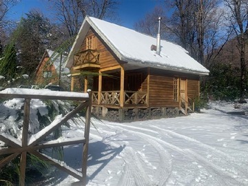 Casa en venta en Cabaña a orilla camino a las Termas de Chillán sector Piedras Comadres, Pinto - 1 dormitorio, 2 baños