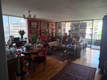 Departamento en venta en Espacioso y con Gran Conectividad (130215), Las Condes - 4 dormitorios, 3 baños