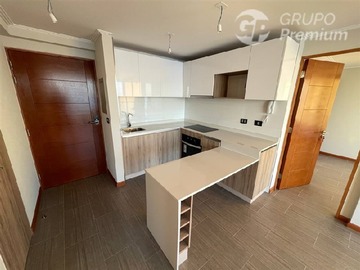 Departamento en venta en Edif. Distrito Cavancha I 904, Sta. Coloma de Farnes Iquique, Iquique - 2 dormitorios, 2 baños