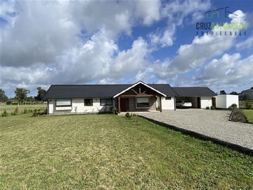 Casa en venta en Nueva Braunau km 13, Puerto Varas - 4 dormitorios, 3 baños