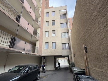Departamento en venta en Entre victoria y pedro lagos, Santiago - 2 dormitorios, 1 baño