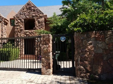 Casa en venta en Brisas De Chicureo, Colina, Colina - 4 dormitorios, 4 baños