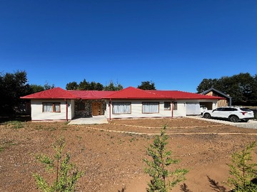 Casa en venta en Condominio Riberas del Estancilla, Valdivia - 3 dormitorios, 3 baños