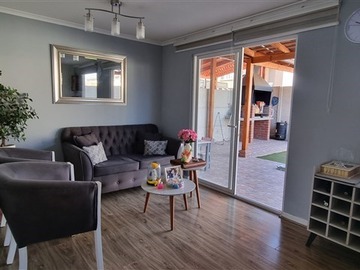 Casa en venta en Estancia de liray, Colina - 3 dormitorios, 3 baños