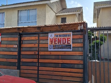 Casa en venta en Oficina Tricolor, Antofagasta - 3 dormitorios, 2 baños