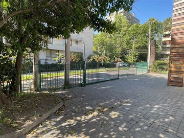 Oficina en arriendo mensual en Carlos Antúnez, Providencia - 7 dormitorios, 7 baños