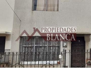 Casa en venta en Viña del Mar, Viña del Mar - 3 dormitorios, 1 baño