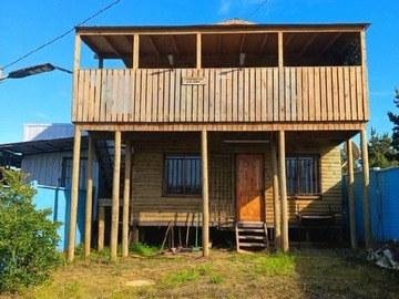 Casa en venta en El tabo alto, El Tabo - 4 dormitorios, 2 baños