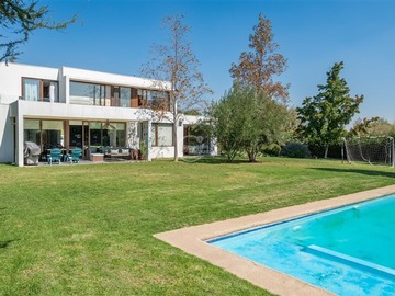 Arriendo Mensual / Casa / Colina