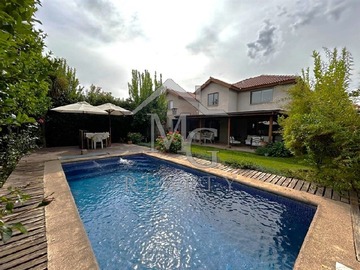 Casa en venta en Remanso, Colina - 3 dormitorios, 3 baños