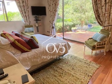 Casa en venta en Se vende casa moderna con lindo jardín (171072), Colina - 6 dormitorios, 6 baños