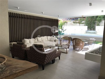Departamento en venta en Entre Vitacura y Las Hualtatas, Vitacura - 3 dormitorios, 2 baños