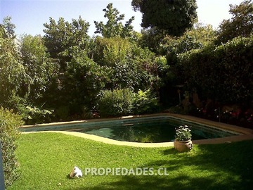 Casa en venta en Irlanda / Chesterton / Bocaccio, Las Condes - 4 dormitorios, 4 baños