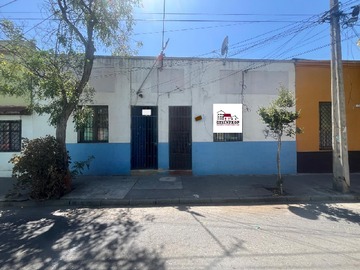 Casa en venta en Artemio Gutiérrez, Santiago - 6 dormitorios, 2 baños