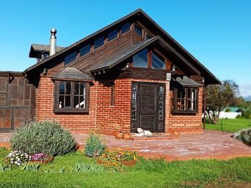 Parcela en venta en Los Laureles, Limache - 6 dormitorios, 3 baños