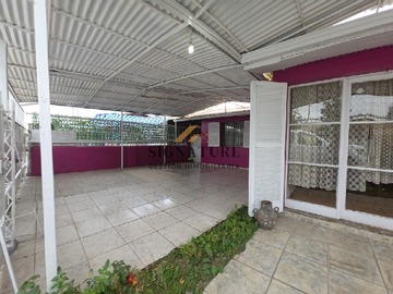 Casa en venta en Calle el carmen/ portales, Maipú - 3 dormitorios, 1 baño