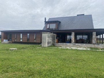 Casa en venta en Cerca de colegio alemán, jumbo, doña ema, Puerto Varas - 4 dormitorios, 4 baños