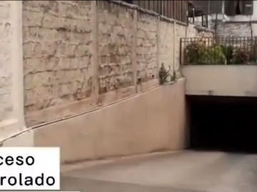 Estacionamiento en arriendo mensual en Dublé Almeyda con Av. Irarrázaval, Ñuñoa