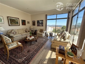 Casa en arriendo mensual en Geronimo Mendez, Coquimbo - 3 dormitorios, 4 baños