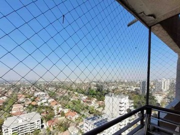 Departamento en venta en Amplio y Luminoso con Vista Panorámica (136037), Ñuñoa - 2 dormitorios, 2 baños