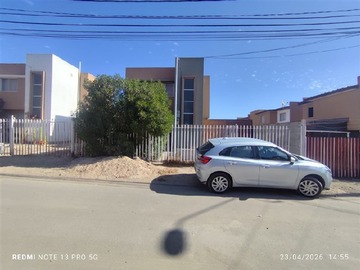 Casa en venta en Pasaje Salvador Daud Nazar 3710, Coquimbo - 3 dormitorios, 2 baños