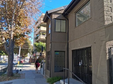 Local Comercial en arriendo mensual en Av Los castaños a pasos de uno norte, Viña del Mar - 3 baños