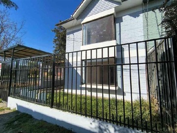 Casa en venta en Excelente casa en venta Ciudad Satélite Maipú, Maipú - 4 dormitorios, 3 baños