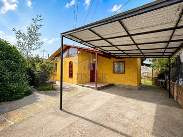 Casa en venta en Cardenal José María Caro 178, Quilpué, Valparaíso 2430000, Chile, Quilpué - 2 dormitorios, 2 baños