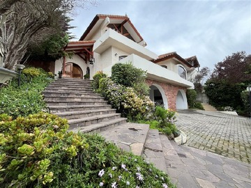 Casa en venta en Blanca Estela, Concón - 5 dormitorios, 4 baños