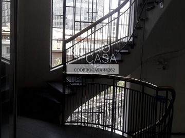 Oficina en arriendo mensual en Paseo Ahumada - Moneda, Santiago - 3 baños