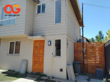 Casa en venta en Cómoda casa de 3 dormitorios y 2 baños (172099), Buin - 3 dormitorios, 3 baños