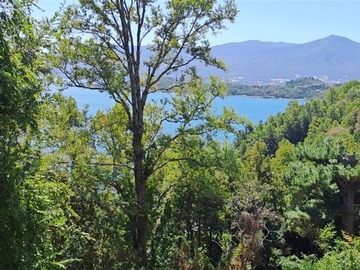 Departamento en venta en Lindo departamento en condominio con acceso al lago y boyas para embarcaciones, Pucón - 3 dormitorios, 2 baños