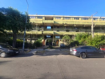 Departamento en venta en El Belloto 3837, Estación Central - 4 dormitorios, 2 baños