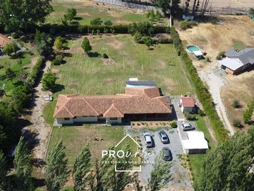 Parcela en venta en Camino San Vicente / Camino La Lechería, Pirque - 4 dormitorios, 3 baños