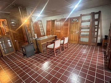 Casa en venta en Quilin y ramon cruz, Macul - 2 dormitorios, 2 baños