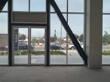 Local Comercial en arriendo mensual en Edificio Centro Las Rastras, Talca - 2 baños