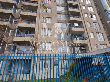 Departamento en venta en Se vende Dpto en Macul, arrendado (173815), Macul - 3 dormitorios, 1 baño