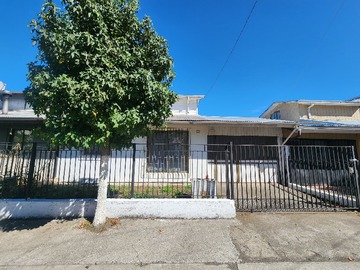 Casa en venta en Los crisantemos 60, San Pedro de la Paz - 3 dormitorios, 2 baños