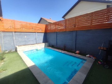 Casa en venta en Hermosa casa en barrio los castaños, maipu, Maipú - 3 dormitorios, 3 baños