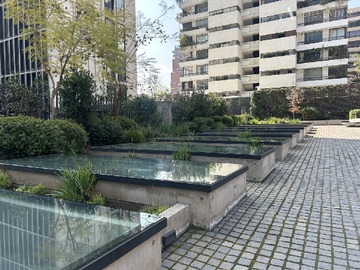 Oficina en arriendo mensual en Vitacura, Vitacura - 1 dormitorio, 4 baños