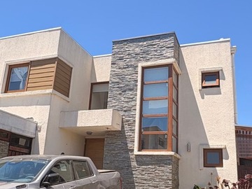 Casa en venta en Casa 3d 4b lomas de san andres, Concepción - 3 dormitorios, 4 baños