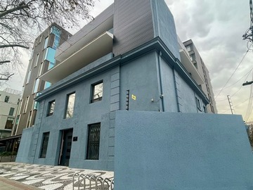 Local Comercial en arriendo mensual en pedro de valdivia 578, Providencia - 8 baños