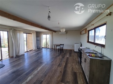 Casa en arriendo mensual en Tongoy, Coquimbo - 4 dormitorios, 2 baños