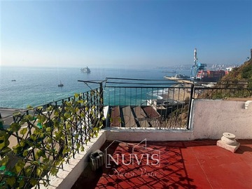 Casa en venta en Playa ancha, Valparaíso - 9 dormitorios, 3 baños