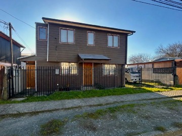 Casa en venta en Vende Casa con Cabañas, Las Ánimas, Valdivia (168498), Valdivia - 2 dormitorios, 2 baños