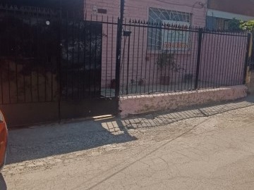 Casa en venta en Economia, Cerro Navia - 2 dormitorios, 1 baño