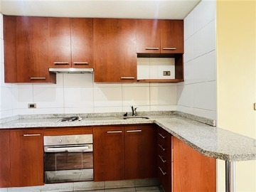 Departamento en arriendo mensual en Av Escuela agricola 1710, Condominio los Andes. Metro Camino Agricola, Macul - 1 dormitorio, 1 baño