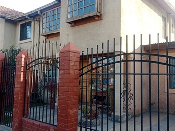 Casa en venta en Consejala berta carvajal, Cerrillos - 4 dormitorios, 3 baños
