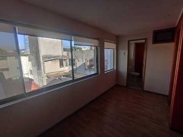 Oficina en arriendo mensual en Oficina pleno centro temuco plaza de armas (69031), Temuco - 1 baño